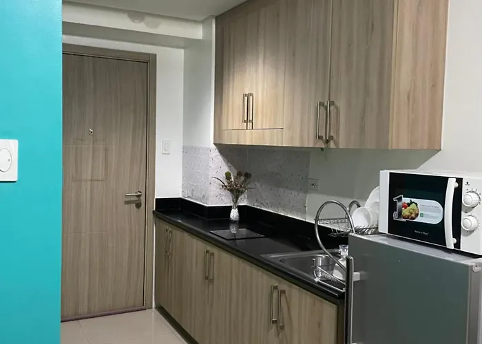 Shore Residences- Mall Of Apartahotel Manila